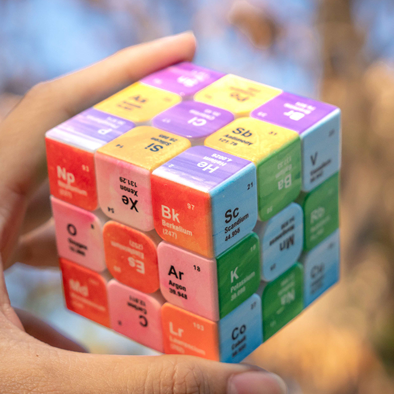 Tableau périodique 3x3 Cube de - Desk Setup Kids avis et prix