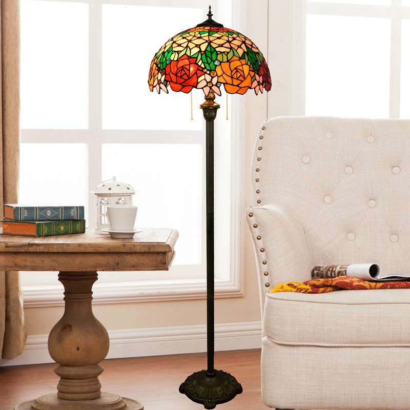 Lampes de sol Tiffany, style m - Desk Setup Vintage avis et prix